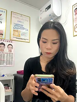 Baby-mmm online show from December 21, 3:08 pm