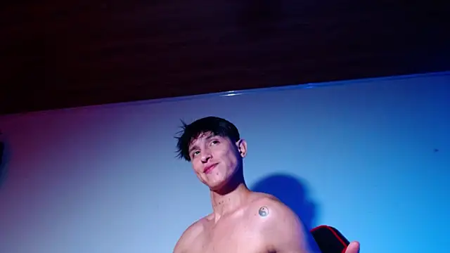 rowanbigboy23 online show from November 19, 11:54 am