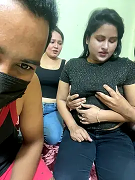 Snapshot of stargroup chatting on November 29, 10:29 am stargroup online show from November 29, 10:29 am