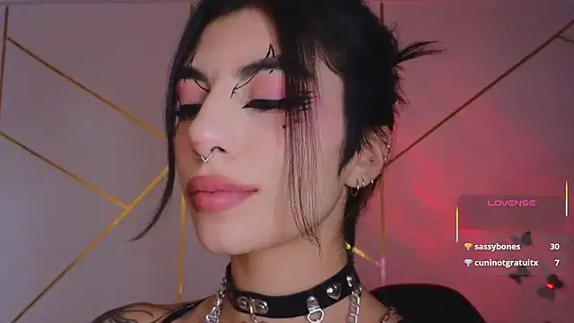 Hollyxx  online show from November 13, 1:59 am