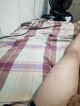 kelvinjesus34 online show from October 16, 1:39 am