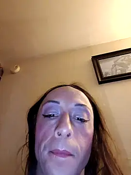 Snapshot of IronMax777 chatting on November 2, 4:15 am IronMax777 online show from November 2, 4:15 am