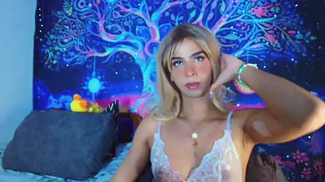 Snapshot of Jupiter_88 chatting on June 2, 4:25 am Jupiter 88 online show from June 2, 4:25 am