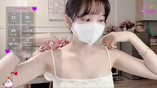 Snapshot of _Melancholy_ chatting on June 12, 9:52 am Melancholy online show from June 12, 9:52 am