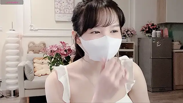 Snapshot of _Melancholy_ chatting on July 14, 10:21 am Melancholy online show from July 14, 10:21 am