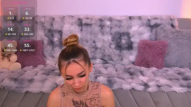 Snapshot of AmyKent_ chatting on June 16, 3:36 pm AmyKent online show from June 16, 3:36 pm
