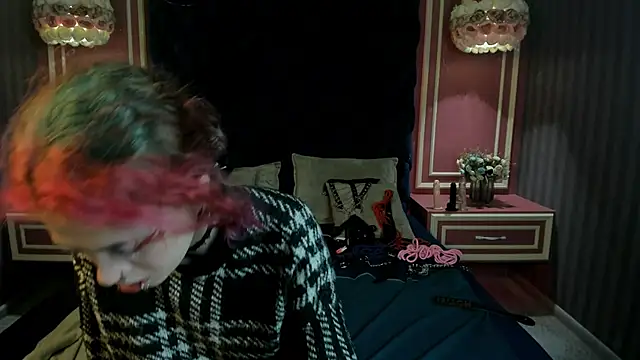 Snapshot of NoelleGothicShadow chatting on October 26, 10:25 pm NoelleGothicShadow online show from October 26, 10:25 pm