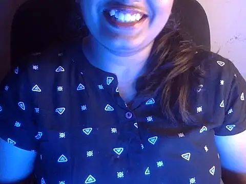 Snapshot of Aanya_Hazel chatting on September 11, 7:25 pm Aanya Hazel online show from September 11, 7:25 pm