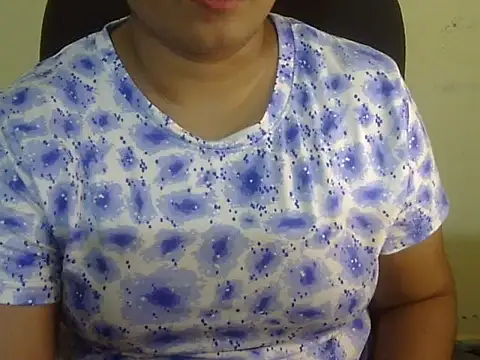 Snapshot of Aanya_Hazel chatting on October 14, 9:15 pm Aanya Hazel online show from October 14, 9:15 pm