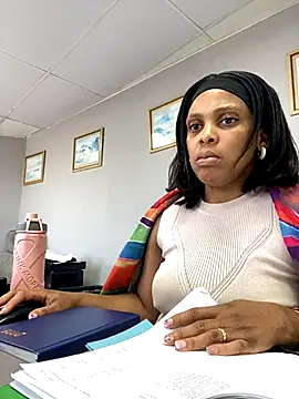 Snapshot of 031bubbles chatting on November 11, 8:03 am 031bubbles online show from November 11, 8:03 am