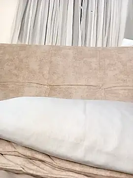 Marian Zeller online show from November 4, 9:08 am