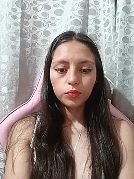 Snapshot of Lahila_ chatting on June 26, 3:38 pm Lahila online show from June 26, 3:38 pm