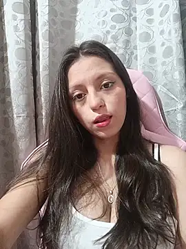 Snapshot of Lahila_ chatting on July 3, 2:12 pm Lahila online show from July 3, 2:12 pm