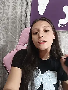 Snapshot of Lahila_ chatting on July 22, 1:47 pm Lahila online show from July 22, 1:47 pm