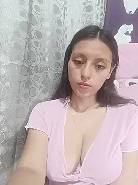 Snapshot of Lahila_ chatting on July 28, 4:50 pm Lahila online show from July 28, 4:50 pm