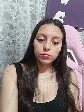 Snapshot of Lahila_ chatting on August 1, 3:00 pm Lahila online show from August 1, 3:00 pm
