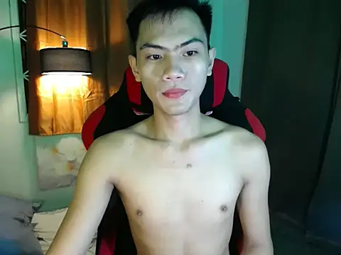 alex cummer online show from May 28, 10:23 am