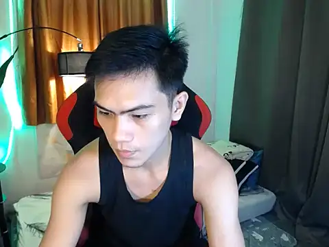 alex cummer online show from July 21, 11:23 am