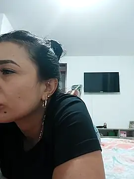 mia mancinii online show from November 13, 11:03 pm