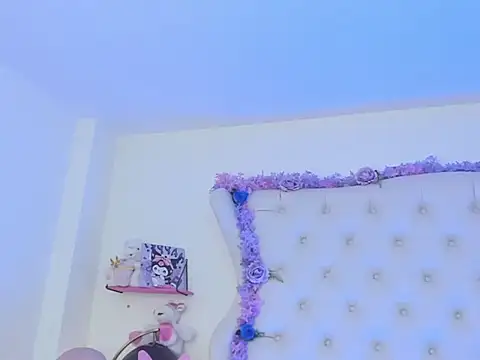 Missy Aprill online show from September 25, 1:15 pm