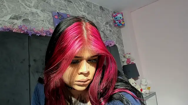 Snapshot of Missy_Aprill chatting on August 1, 12:59 pm Missy Aprill online show from August 1, 12:59 pm