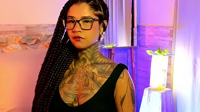 xbigpeach online show from June 14, 9:44 am