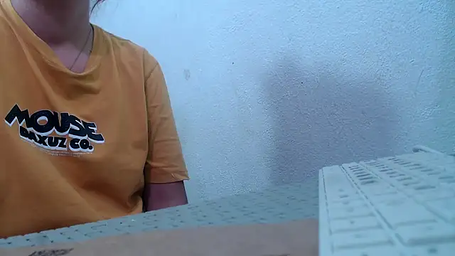 karamirror  online show from October 22, 3:40 am