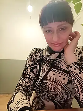 Lietta  online show from March 12, 6:47 pm