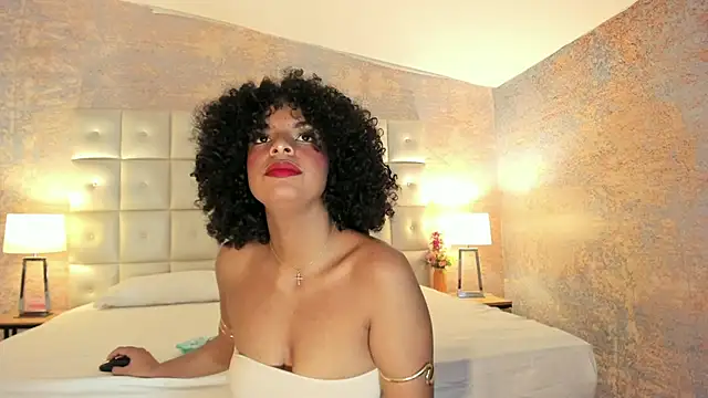 SheyLopez online show from March 17, 3:11 am