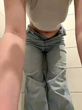 Cumonmme online show from January 13, 8:25 pm