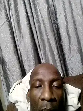 Snapshot of longdickson12345 chatting on September 13, 9:36 pm longdickson12345 online show from September 13, 9:36 pm