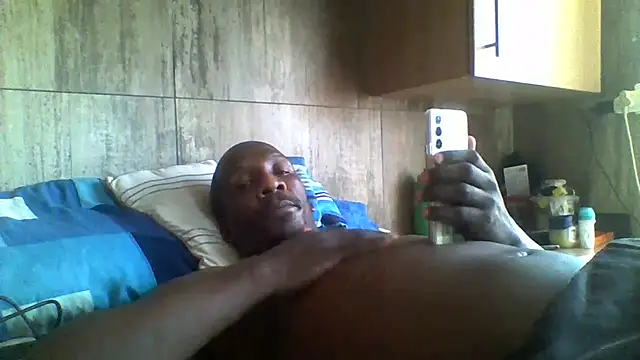Snapshot of longdickson12345 chatting on October 16, 10:16 am longdickson12345 online show from October 16, 10:16 am