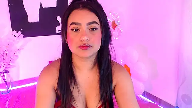 Snapshot of Sami-Queen chatting on June 16, 7:16 pm Sami-Queen online show from June 16, 7:16 pm