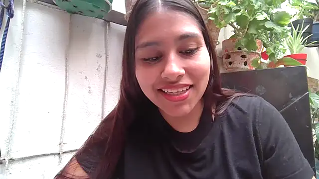 Snapshot of zairabreze chatting on November 5, 3:34 pm zairabreze online show from November 5, 3:34 pm