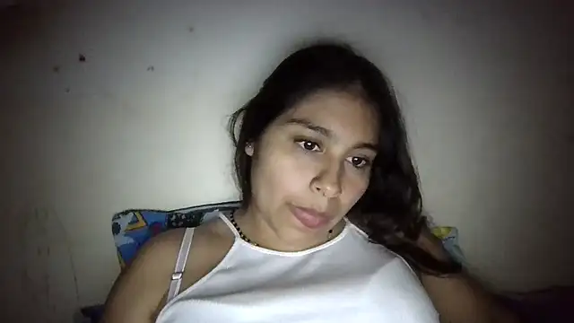 Snapshot of zairabreze chatting on November 29, 10:02 pm zairabreze online show from November 29, 10:02 pm