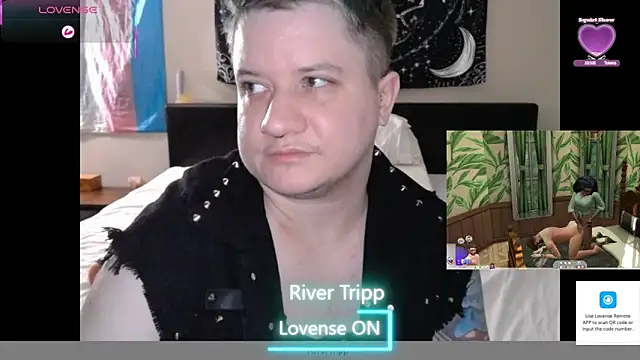 Snapshot of RiverTripp chatting on May 9, 4:50 am RiverTripp online show from May 9, 4:50 am