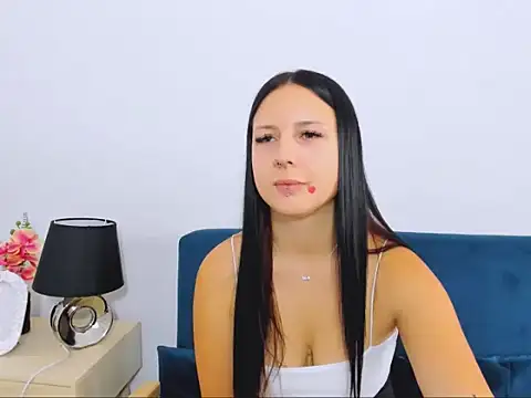 TaliaAdorable online show from October 25, 8:33 am