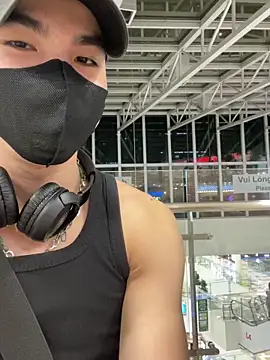 anhkiet huang online show from October 16, 1:34 pm