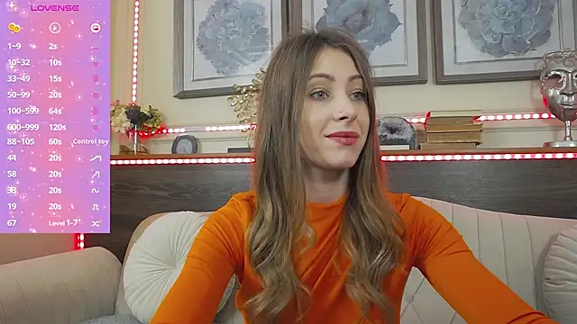 MuseDollX online show from November 6, 8:32 pm