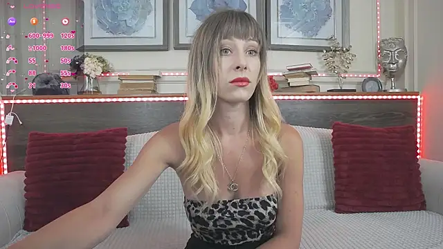 Snapshot of MuseDollX chatting on July 5, 5:20 pm MuseDollX online show from July 5, 5:20 pm