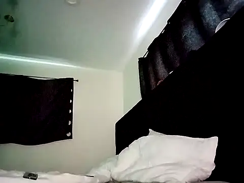Chavezcarlz online show from October 26, 1:39 pm