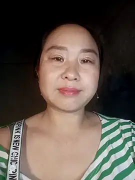 Snapshot of suki-lady chatting on November 2, 6:21 pm suki-lady online show from November 2, 6:21 pm