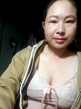 Snapshot of suki-lady chatting on November 17, 4:18 am suki-lady online show from November 17, 4:18 am