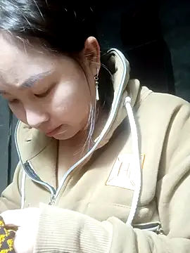 Snapshot of suki-lady chatting on November 19, 5:18 am suki-lady online show from November 19, 5:18 am