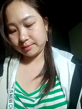 Snapshot of suki-lady chatting on November 30, 10:19 am suki-lady online show from November 30, 10:19 am