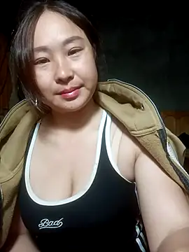 Snapshot of suki-lady chatting on December 16, 9:47 am suki-lady online show from December 16, 9:47 am