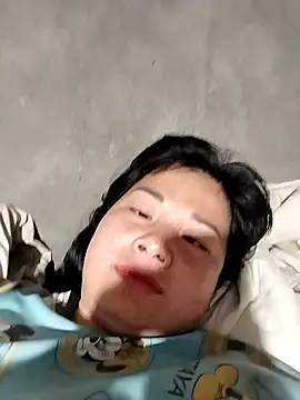 kute-00 online show from October 13, 1:55 pm