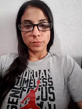 Snapshot of Lindasimpson chatting on October 5, 5:11 pm Lindasimpson online show from October 5, 5:11 pm