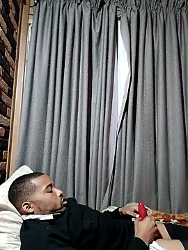 Snapshot of NBLHOTTBOYZ chatting on October 6, 7:22 pm NBLHOTTBOYZ online show from October 6, 7:22 pm