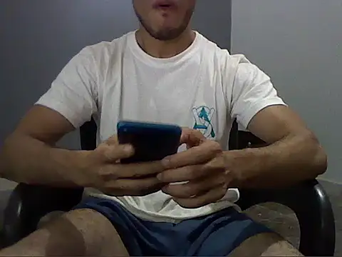 ahmedluxor1 online show from October 22, 11:48 pm